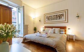 Varese Centro - ViVa Apartment - Free WiFi